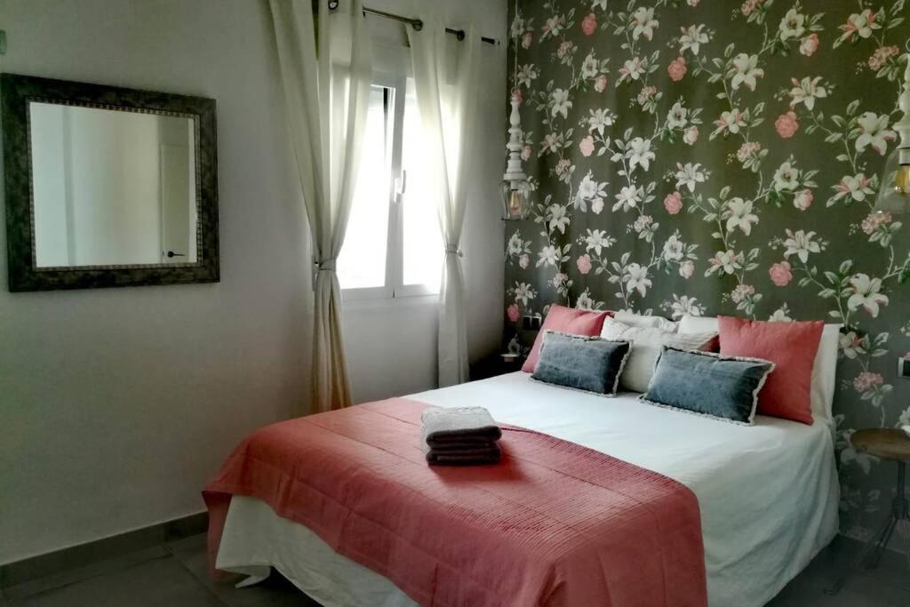 El Patio De San Bernardo Apartment Севиля Екстериор снимка