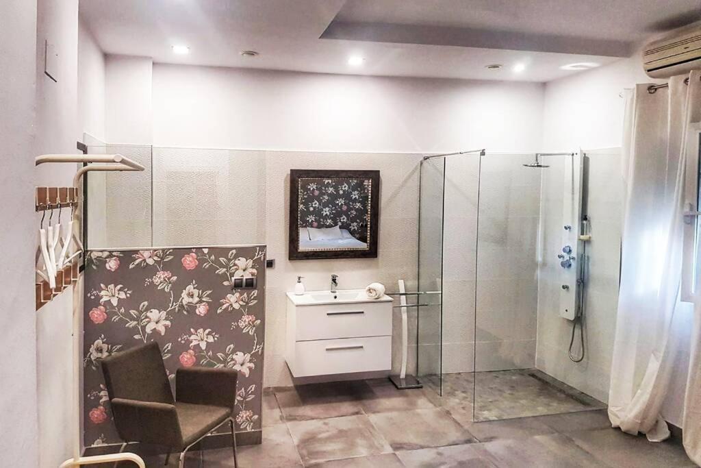 El Patio De San Bernardo Apartment Севиля Екстериор снимка