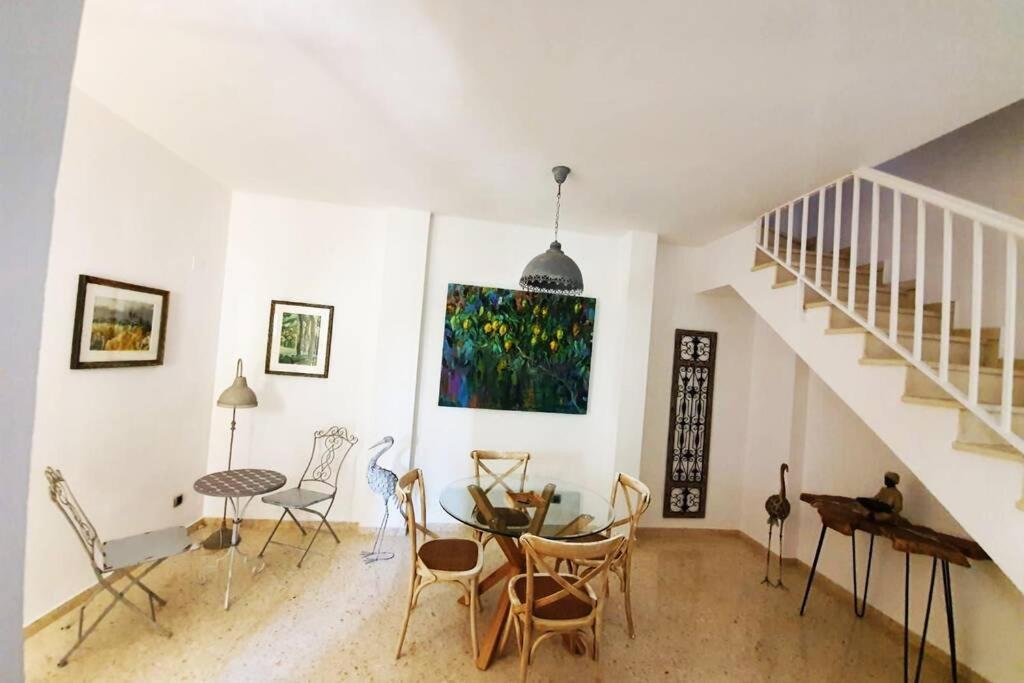 El Patio De San Bernardo Apartment Севиля Екстериор снимка