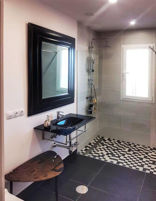 El Patio De San Bernardo Apartment Севиля Екстериор снимка