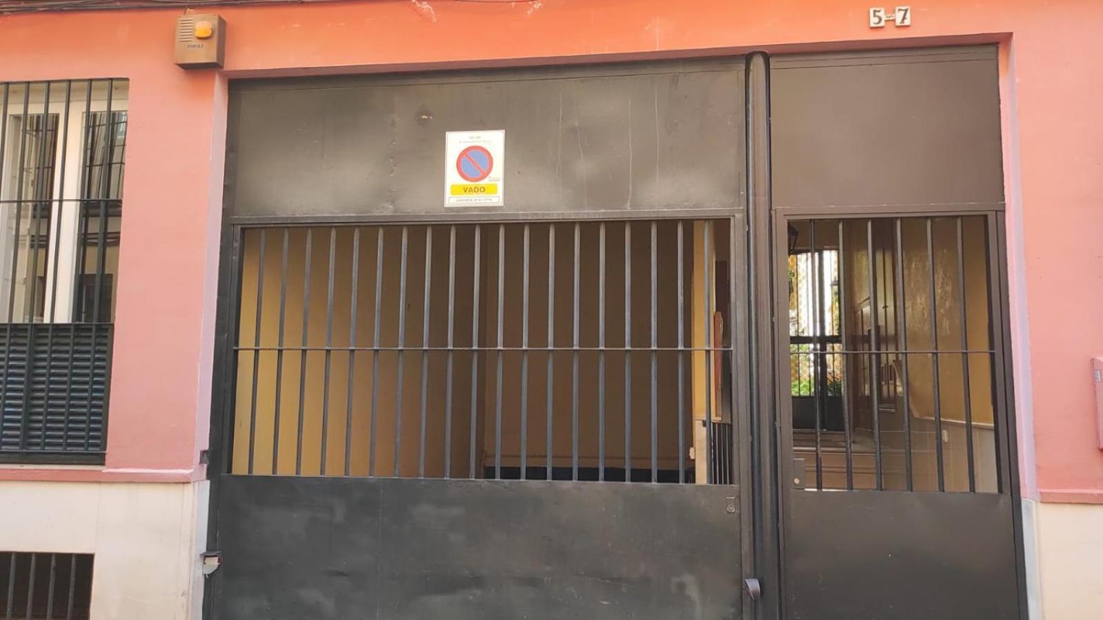 El Patio De San Bernardo Apartment Севиля Екстериор снимка